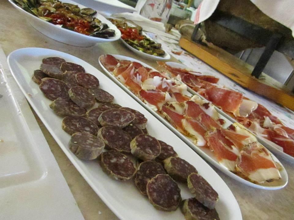 Agriturismo Pozzuolo Serrungarina Екстериор снимка