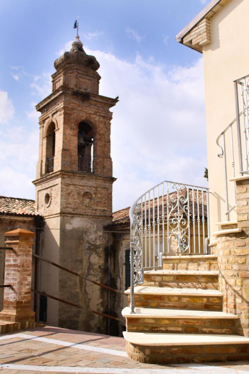 Agriturismo Pozzuolo Serrungarina Екстериор снимка